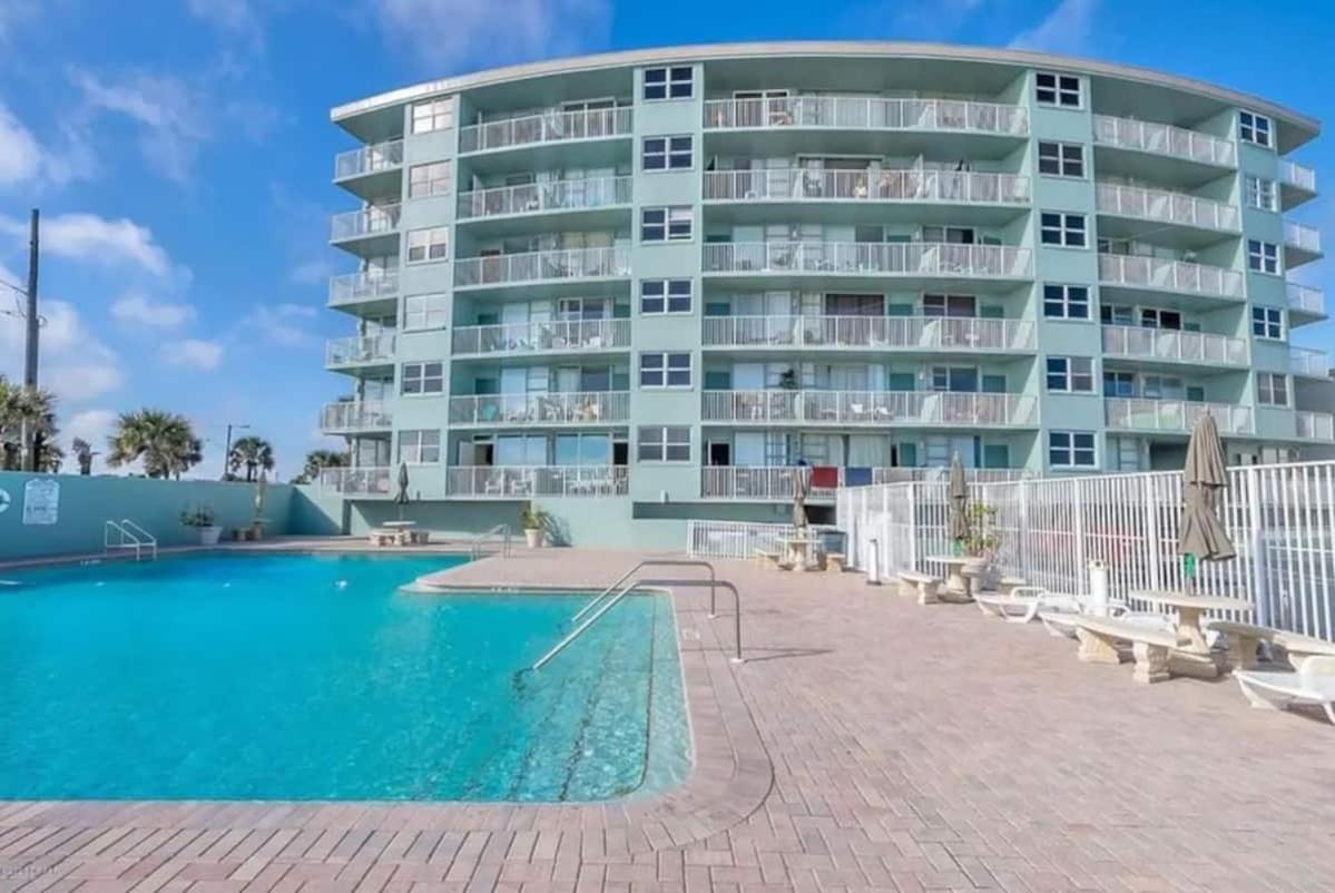 Daytona Beach Club Condo Exterior photo